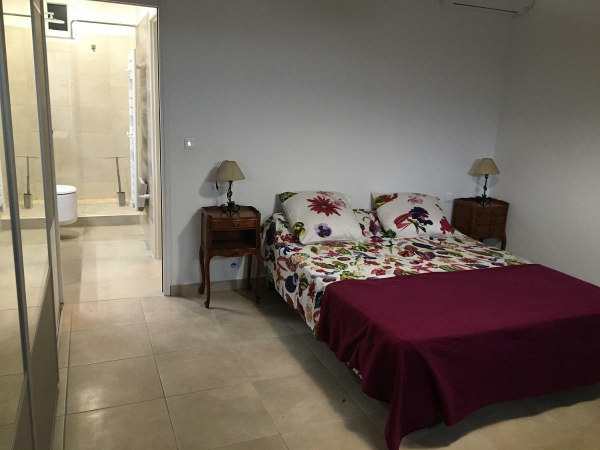 Au Domaine De Lea Appartement Hyères Buitenkant foto