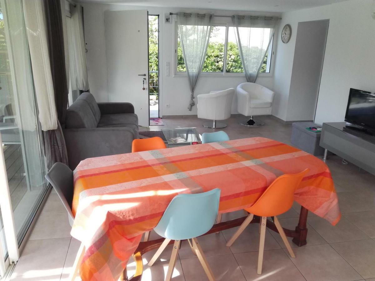 Au Domaine De Lea Appartement Hyères Buitenkant foto